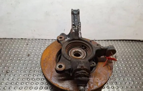 Renault Master III Front wheel hub spindle knuckle S14765236 400140077R