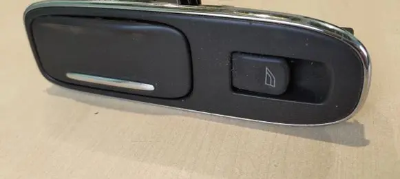 Jaguar XJ X350 Electric window control switch 2W9314717AA