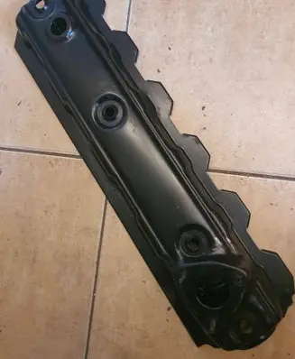 Volkswagen Transporter - Caravelle T4 Rocker cam cover 074103469B