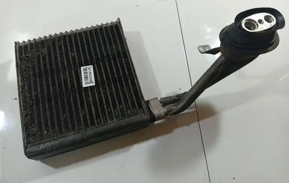 Audi A6 S6 C5 4B A/C cooling radiator (condenser) 