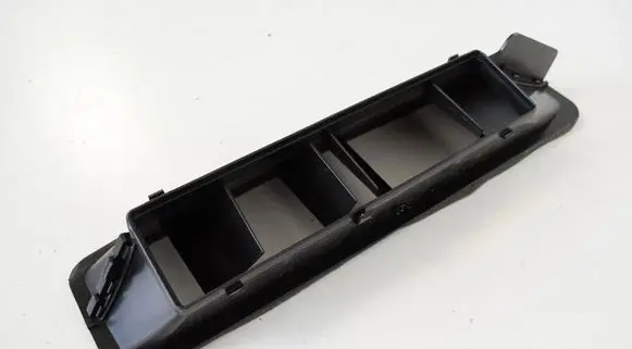 Ford Fiesta Dashboard air vent grill cover trim 8V1858431
