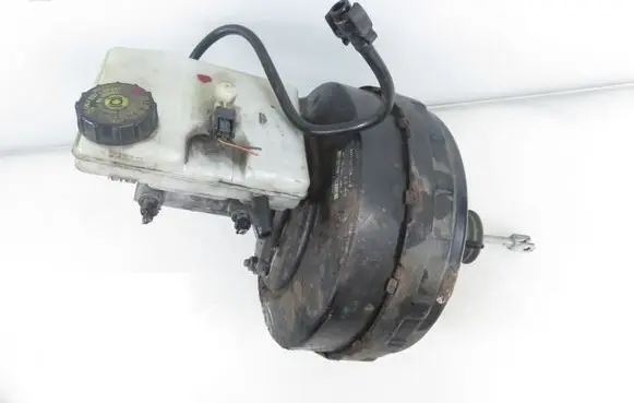 Renault Master III Brake booster 