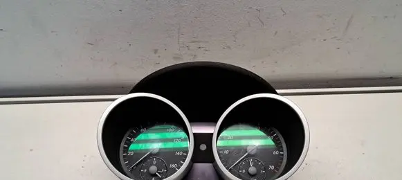 Mercedes-Benz SLK R171 Speedometer (instrument cluster) A1715401247