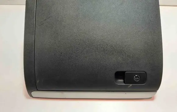 Volkswagen Jetta VI Glove box 5C7857101 5C7857097S