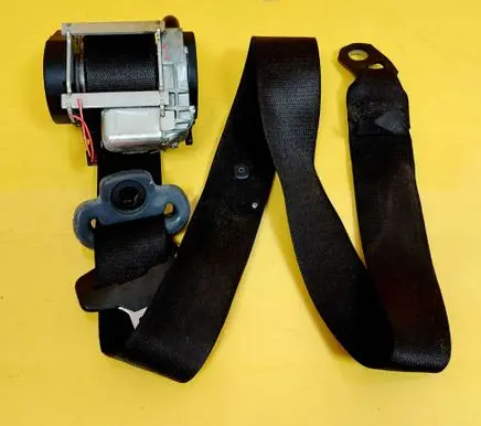Mitsubishi Colt Front seatbelt MN108295