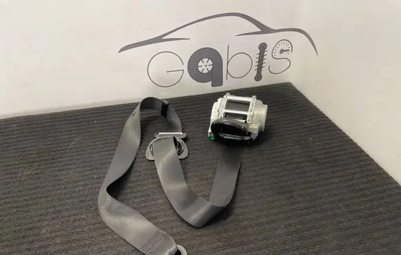 BMW X5 G05 Front seatbelt 7497886 2231P1004 13595177
