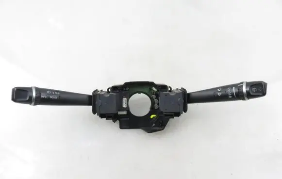 Volvo V70 Wiper turn signal indicator stalk/switch 30798519 30798526 30798530
