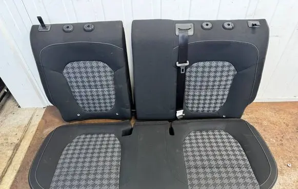 MG ZS Second row seats 