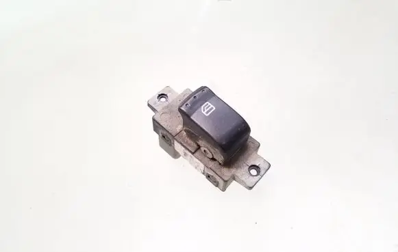SsangYong Korando Electric window control switch 202006279