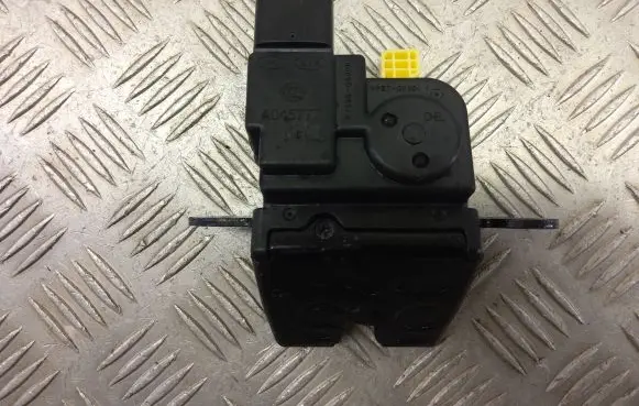 KIA Niro Tailgate/trunk/boot lock/catch/latch 812300-5000
