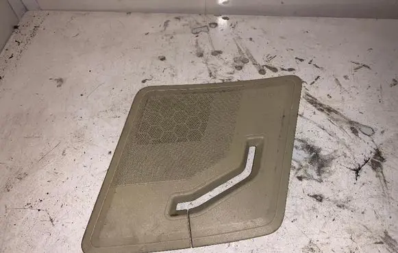 Volvo XC90 Dash center speaker trim cover 8641272