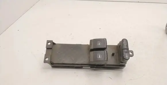 Skoda Fabia Mk1 (6Y) Electric window control switch 1J3959857A 03755120