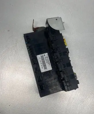 Mercedes-Benz E W211 SAM control unit 0731215261