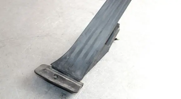 BMW 7 F01 F02 F03 F04 Accelerator throttle pedal 6789998