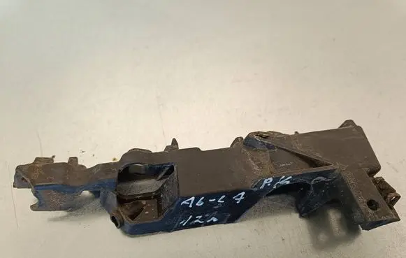Audi A6 S6 C7 4G Front bumper mounting bracket 4G0807283