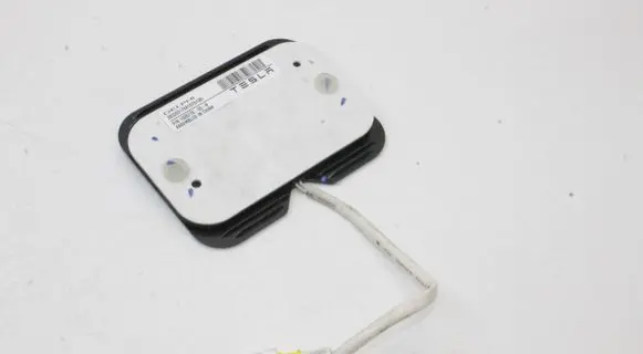 Tesla Model S Other devices 100577800B