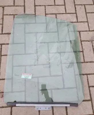 Renault Master II Front door window/glass (coupe) E243R000464 43R000464