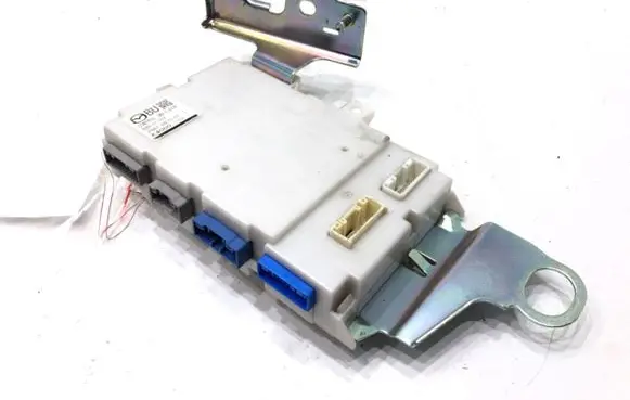 Mazda 3 II Central body control module VPAALF-14B205-AVD