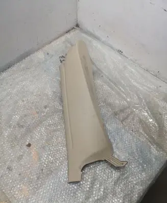 Volkswagen PASSAT B7 USA Rear seat side top trim 561867766