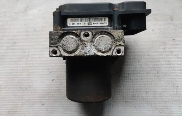 Volkswagen Transporter - Caravelle T4 ABS Pump 0265800419 69203N0375 33003N0375