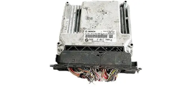 BMW 1 E81 E87 Engine control unit/module 7811700