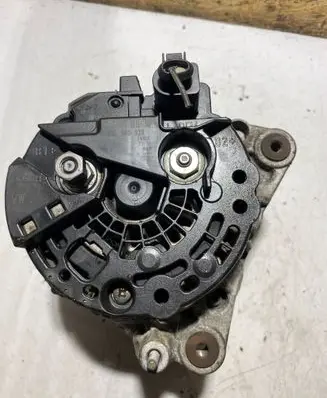 Volkswagen Caddy Generator/alternator 03L903023