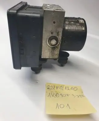 Audi A3 S3 8P ABS Pump 1K0614517C 1K0907379E