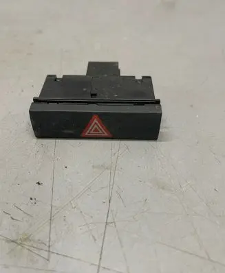 Audi A6 S6 C6 4F Hazard light switch 0021688