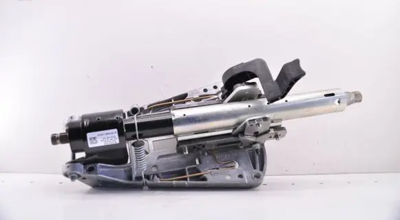 Mercedes-Benz E W212 Steering wheel axle A2124601216