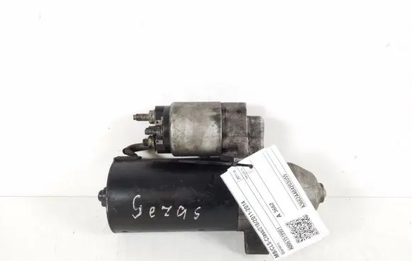 Mercedes-Benz CLS C218 X218 Starter motor A0061519901