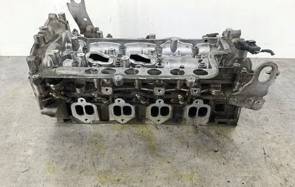 Renault Espace IV Engine head 8200519994