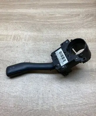Audi A4 S4 B5 8D Indicator stalk 8L0953513G