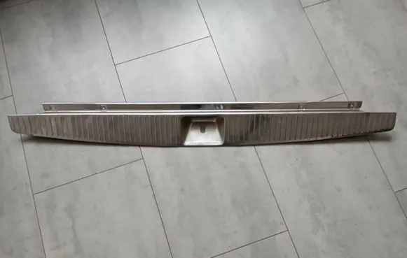 Mercedes-Benz E W212 Trunk/boot sill cover protection A2126900027