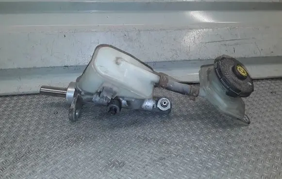 Honda Civic Master brake cylinder