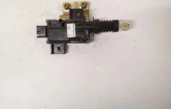 Chrysler PT Cruiser Central locking motor 05027178aa