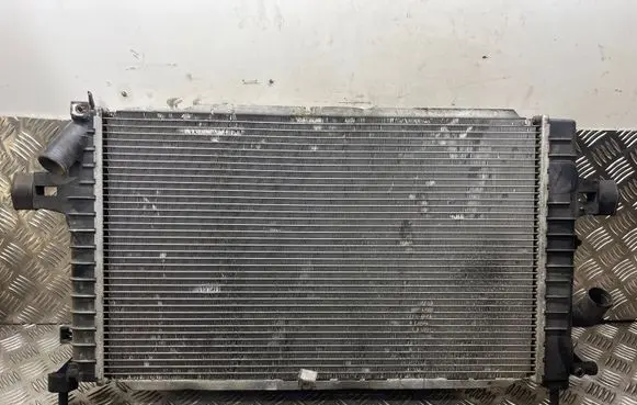 Volvo S80 Coolant radiator 13128925
