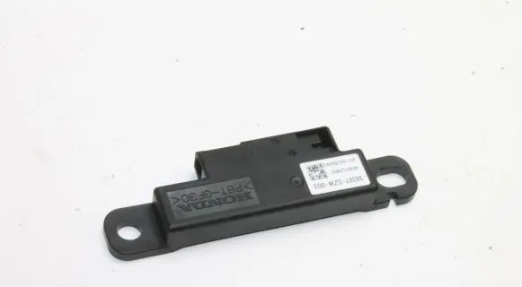 Honda Civic IX Aerial antenna amplifier 38387SZW003