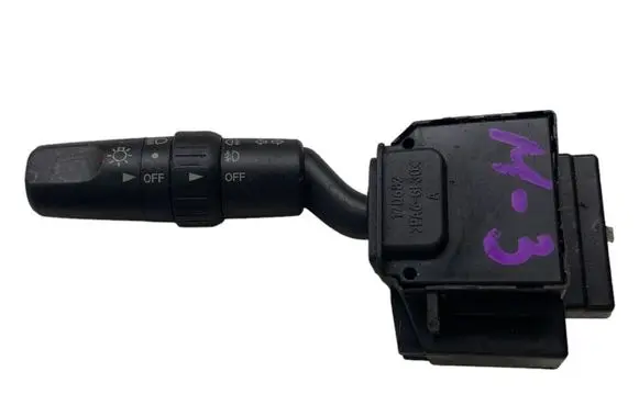 Mazda 3 I Indicator stalk 17D682