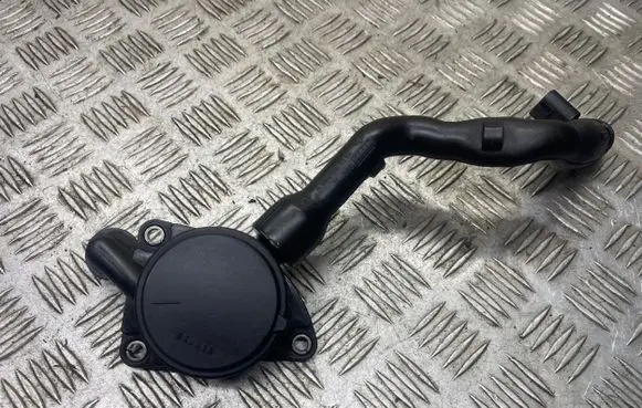 Mercedes-Benz E W211 Breather/breather pipe/hose A6420100591 020312 A6420160381