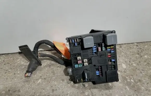Volvo XC60 Fuse module 31473771