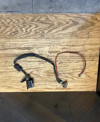 Audi A3 S3 A3 Sportback 8P Positive cable (battery)