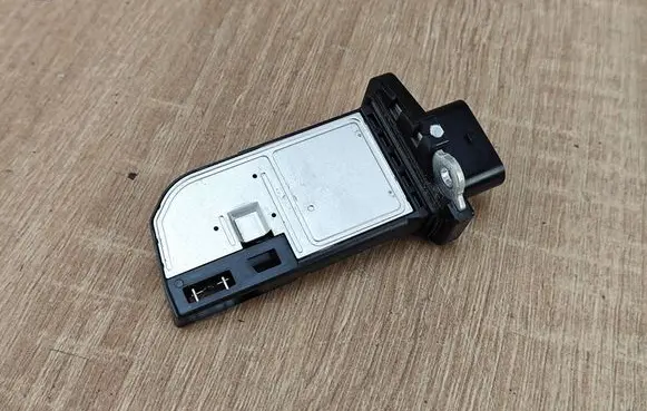 Audi Q5 SQ5 8R Mass air flow meter 420133471