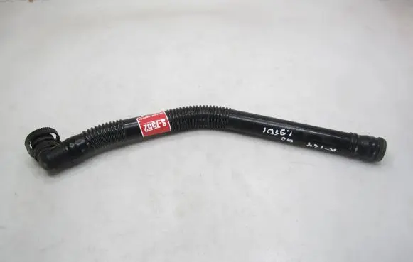 Volkswagen Golf V Breather hose/pipe 3C0129637C 00129634