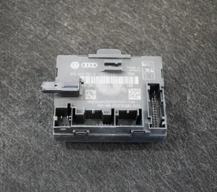 Audi A5 8T 8F Door control unit/module 8T0959793F