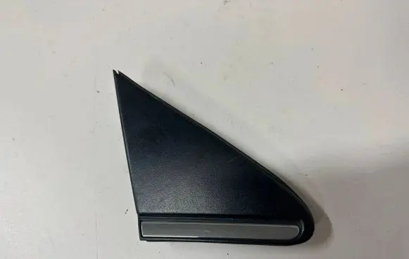 Toyota Avensis T250 Other front door trim element