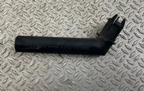 Peugeot 3008 I Other engine bay part 9673019580
