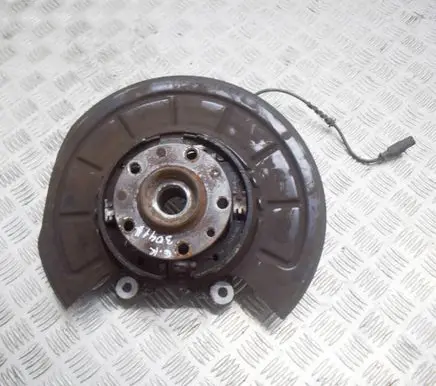 Maserati Ghibli Rear wheel hub 670006804