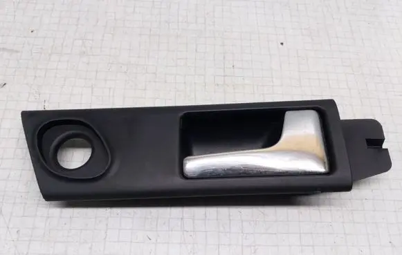 Audi A6 S6 C4 4A Rear door interior handle 4A0839020B