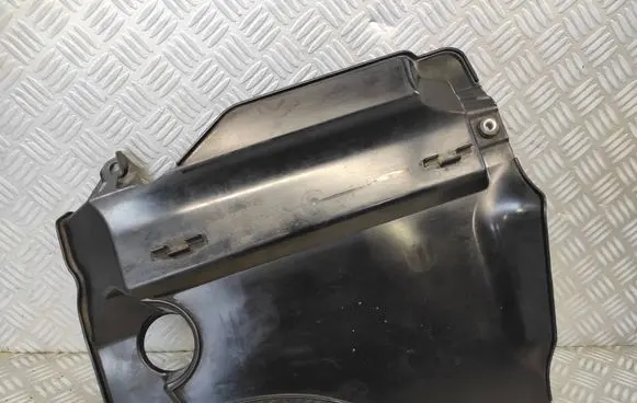 Engine cover (trim)