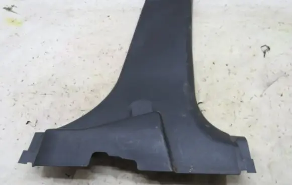 KIA Sportage (B) pillar trim (bottom) GMAUTO4574097